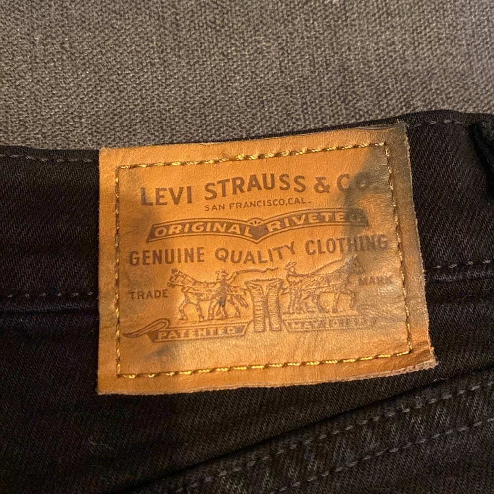 Levi's® Premium RIBCAGE WOMENS SHORTS. Sz 26 - Picture 6 of 8